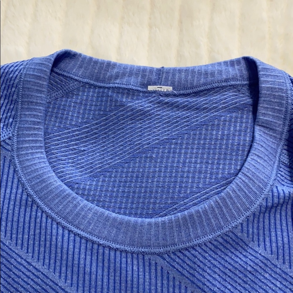 Lululemon top - Picture 4 of 8